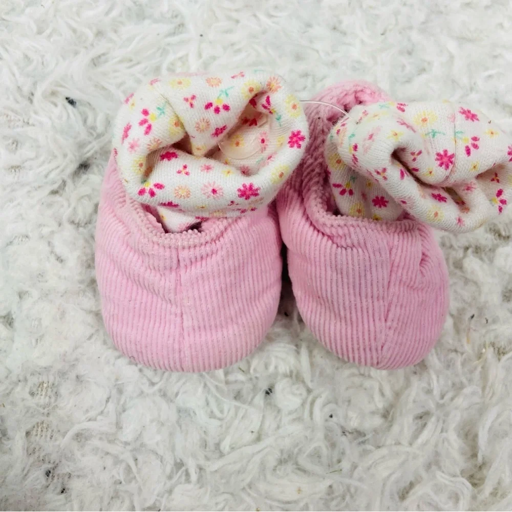 Pink corduroy Baby floral Booties size 0-6 months